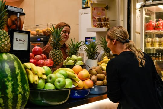HEALTH FOOD BAR & CAFE