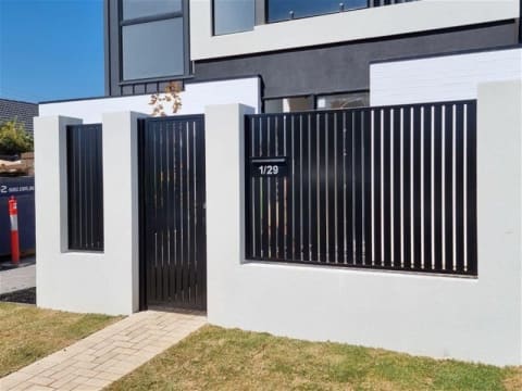 Superior Screens SA - Exclusive Distributor
