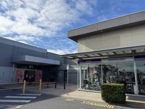 Gift and Homewares - Assets & Assignment of lease Sale Moorabbin DFO (JASIWR2651)