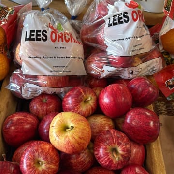 Fresh Local Produce - Speciality Foods - Fruit & Veg Boxes