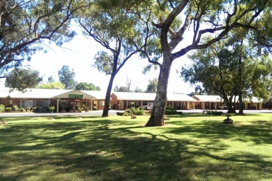 Cooee Motel Gilgandra – Freehold Going Concern

17-room motel | 2.1 hectares | Established income...