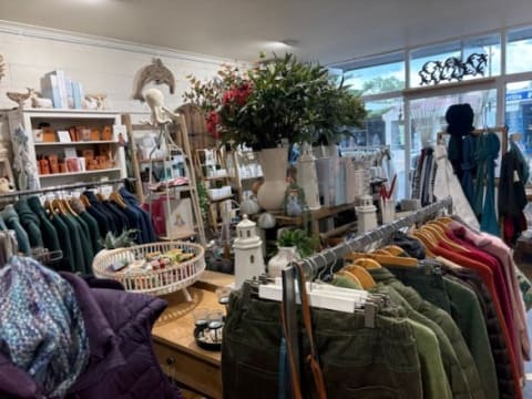 Specialty Gifts for Coastal Living (CS26126)