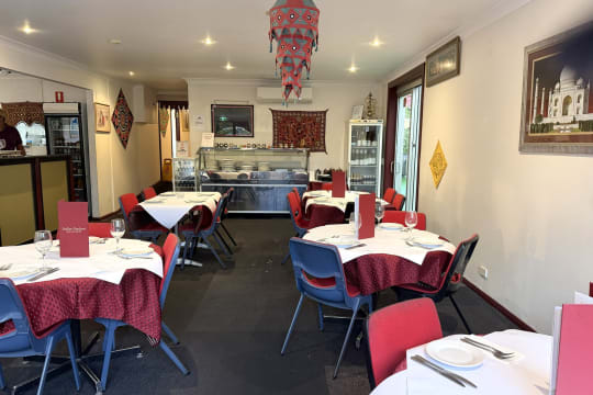 LEASEHOLD - Indian Tandoori Restaurants, NSW & VIC - 1P0580