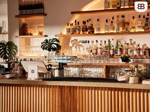 RESTAURANT / BAR FOR SALE
