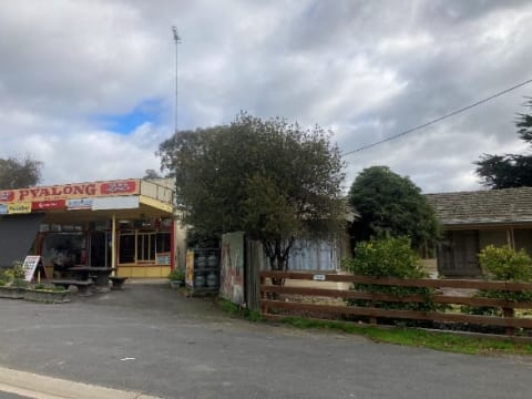 Wrre23ybqkm5km37n4zh