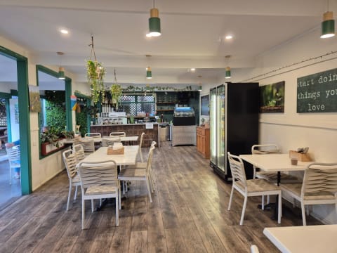 GREEN VIBES CAFE - DURAL 100+ Seatings, Profitable Business for sale