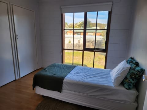 PRICE DROP! Get in for summer! WIWO Newly renovated Cafe RYE Mornington Peninsula