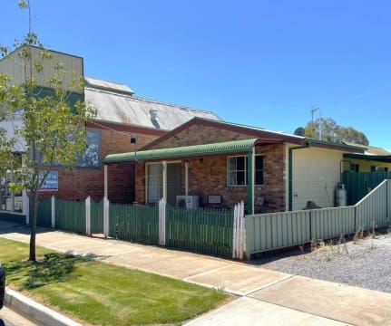 General Store and Lifestyle Property in Tungamah
