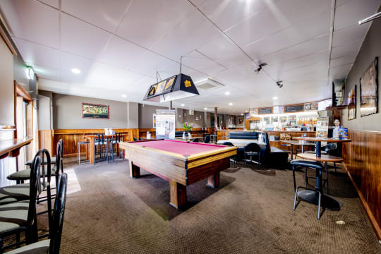 Grand Central Hotel Proserpine