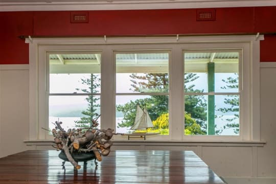 Rare Freehold Coastal Lodge - Boutique Accommodation