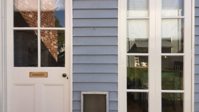 Historic Coastal Gem – Rodondo Accommodation, Port Albert