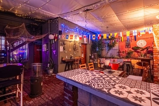 Stylish Wine Bar | Pizza | Private Laneway For Functions
