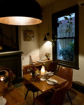 PREMIUM LICENSED WINE BAR & RESTAURANT – A RARE OPPORTUNITY