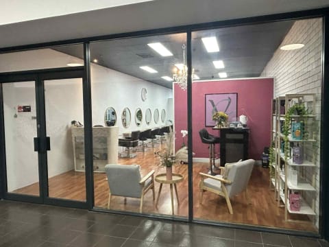 Well Established Hair and Beauty Salon in Busy Coolbellup Shopping Centre