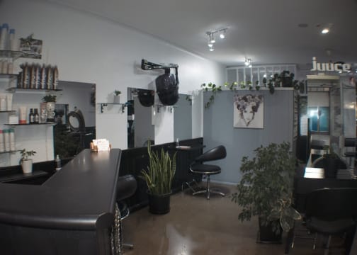 Hair & Beauty Salon in Prime Location - Ready for New Owner