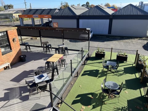 Historic Country Hotel  Business Food Keno Bar Asking $215,000+sav Long Lease