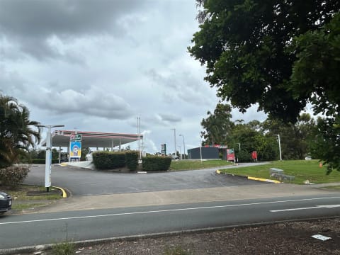 7 ELEVEN PETROL STATION, CARWASH & CONVENIENCE STORE FOR SALE