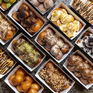 Iconic Dessert Shop - Strong Brand, Turnkey, Prime Location, $15k pw sales