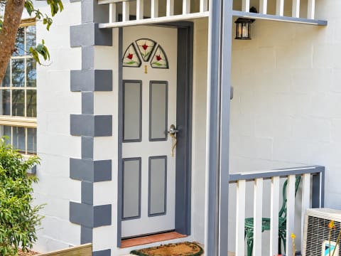 Rare East Coast Tasmania Profitable Accommodation Villas Cottages Separate DA Lots Sea Change Opp