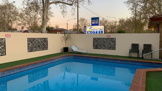 UNDER OFFER - Albury City Motel