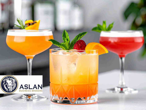 BAR/RESTAURANT FOR SALE