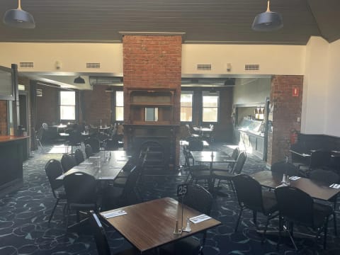 The Austral Hotel Korumburra