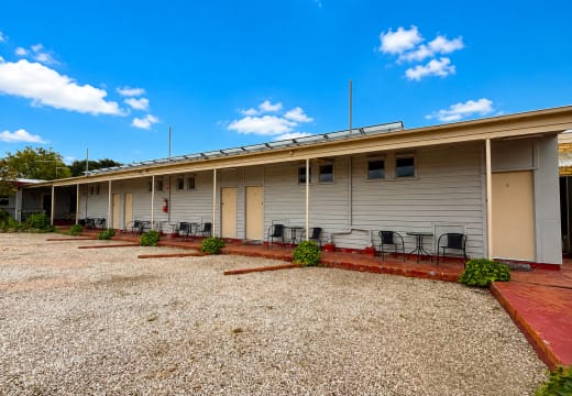 FREEHOLD - Lake Bolac Motel - 1P0565
