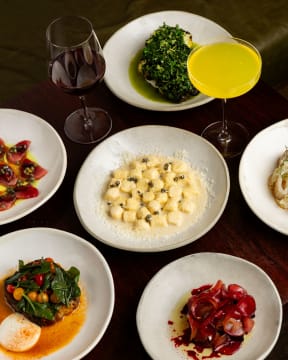 LICENSED RESTAURANT & BAR