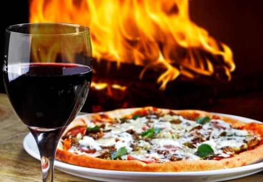Pizza shop with huge potential to increase sales [2408151]