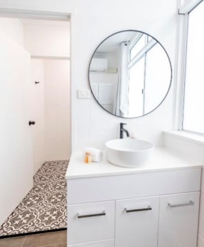 Freehold or Leasehold Motel for Sale in Proserpine QLD.