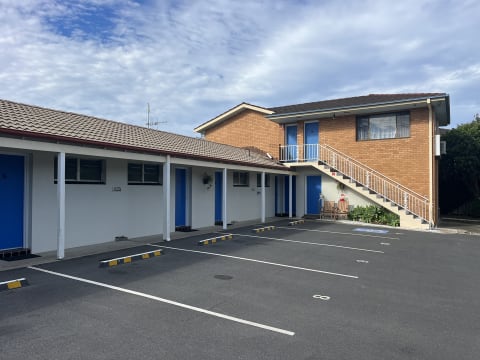 Riverside Waterfront Freehold or Passive Investment Motel Opportunity Port Macquarie NSW - 1131MF