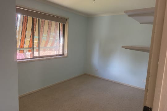 LEASEHOLD - MacIsaac Road Takeaway, Mooroopna VIC - 1P0611