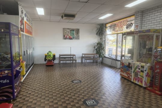LEASEHOLD - MacIsaac Road Takeaway, Mooroopna VIC - 1P0611