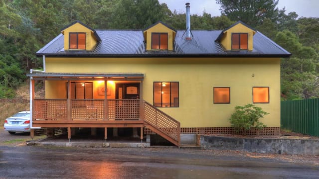 West Coast Holiday Home 4 1/2 * Acommodation or Family Home