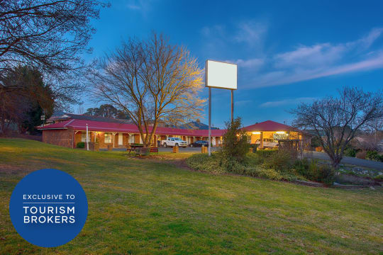 THE ONLY STANDALONE MOTEL IN TOWN, A RARE FREEHOLD OPPORTUNITY - 419MF
