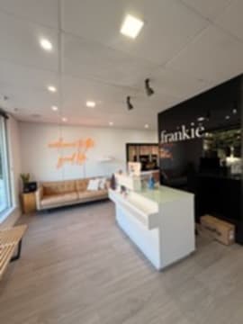 Hair Salon Glenelg for sale