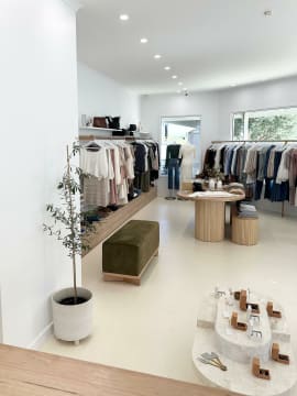 ARMADI BOUTIQUE ANGLESEA FOR SALE - POA