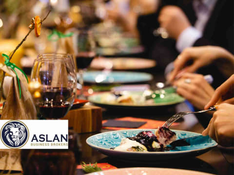 CAFE/RESTAURANT BUSINESS FOR SALE