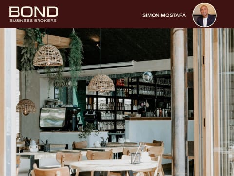 CAFE / COFFEE SHOP