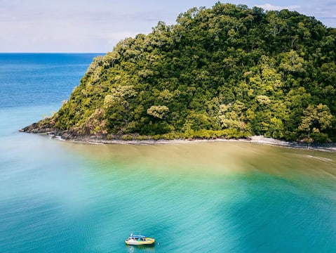 ACCOMMODATION & TOURISM BUSINESS FOR SALE IN CAPE TRIBULATION - 2820MF