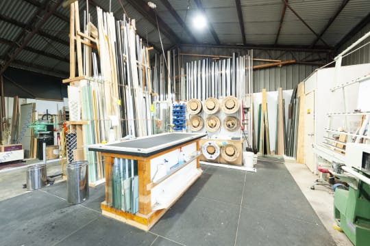 LEASEHOLD - Yass Windscreens & Glass NSW - 1P0518