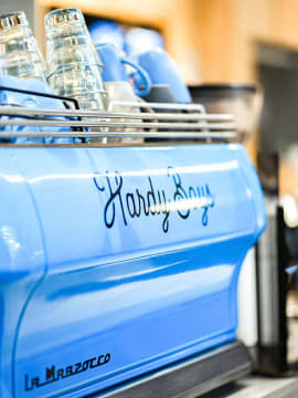 Ybcmovwhd6qdcmgq0ph2