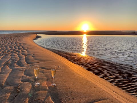 NATURE AND KARUMBA SAND ISLAND SUNSET CRUISES