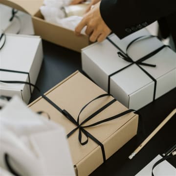 Coming Soon -  Established Online Gift Business