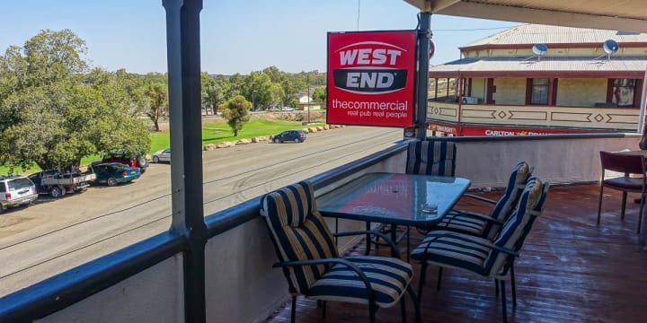 Commercial Hotel in Morgan - Lease