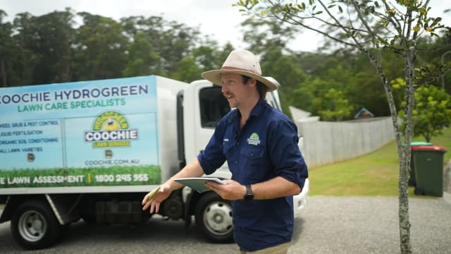 North Bendigo Established Lawn Care Specialist Business | Repeat Customer Base | Free Vehicle