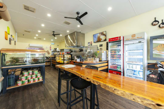 LEASEHOLD - Oppy`s Pasta, Albury NSW - 1P0545