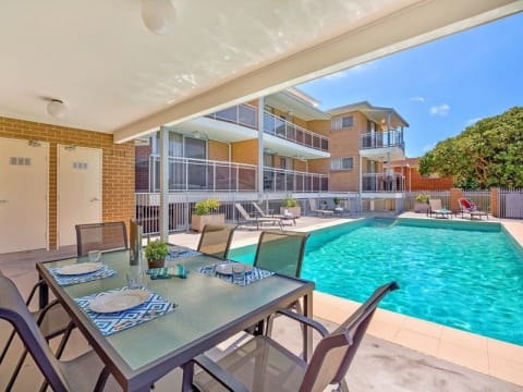 LEASEHOLD FOR SALE - MODERN BOUTIQUE MOTEL COMPLEX - CENTRAL COAST