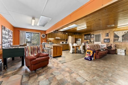 Profitable Storage Business including Freehold