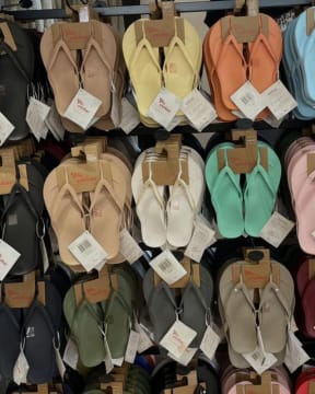 Coastal Fashion Boutique in Prime Beachfront Tourist Spot